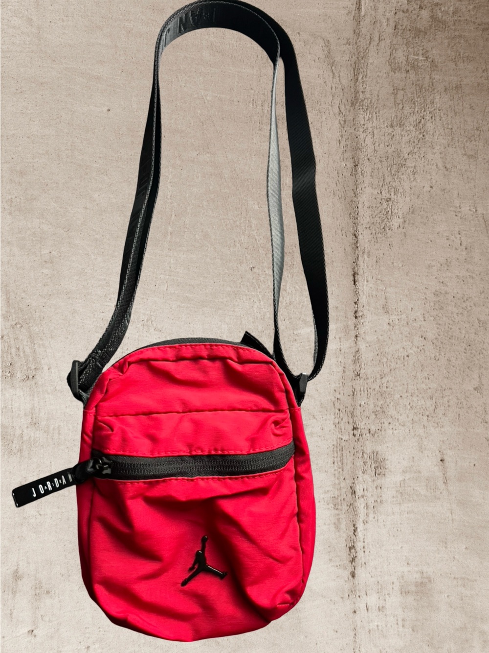 Nike Air Jordan Airborne Festival Crossbody Bag - Gym Red / Black